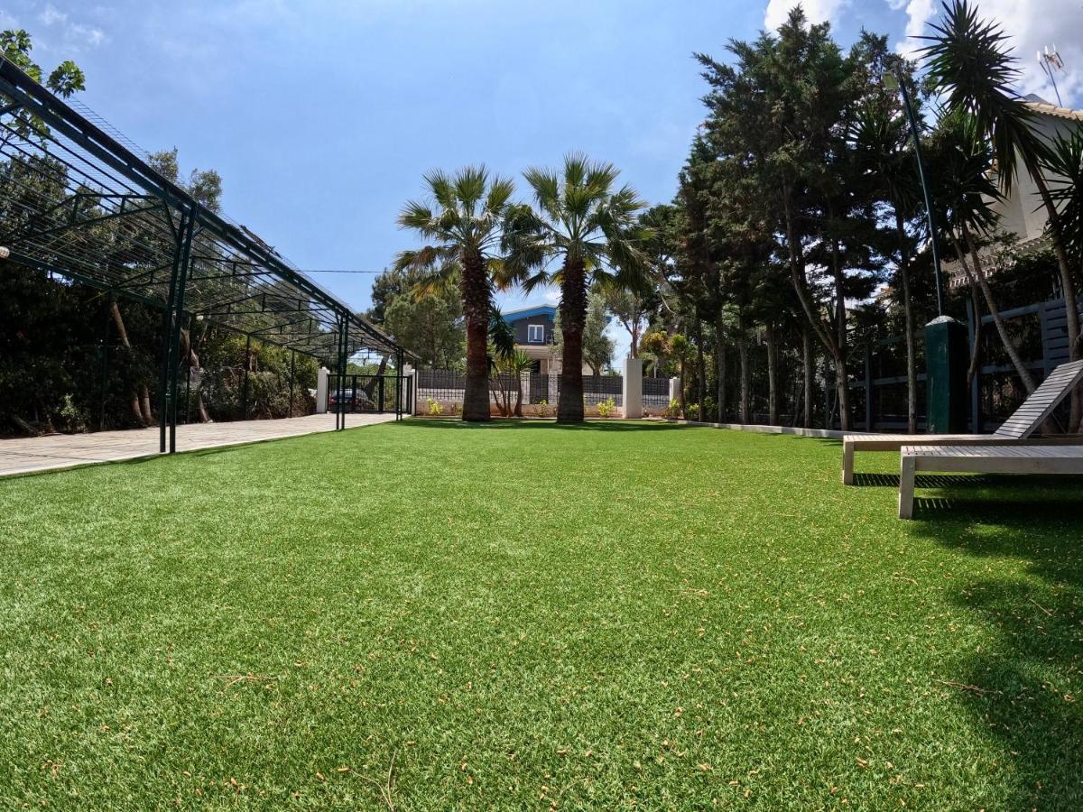 Hector Villa Airport By Airstay Loútsa Exterior foto